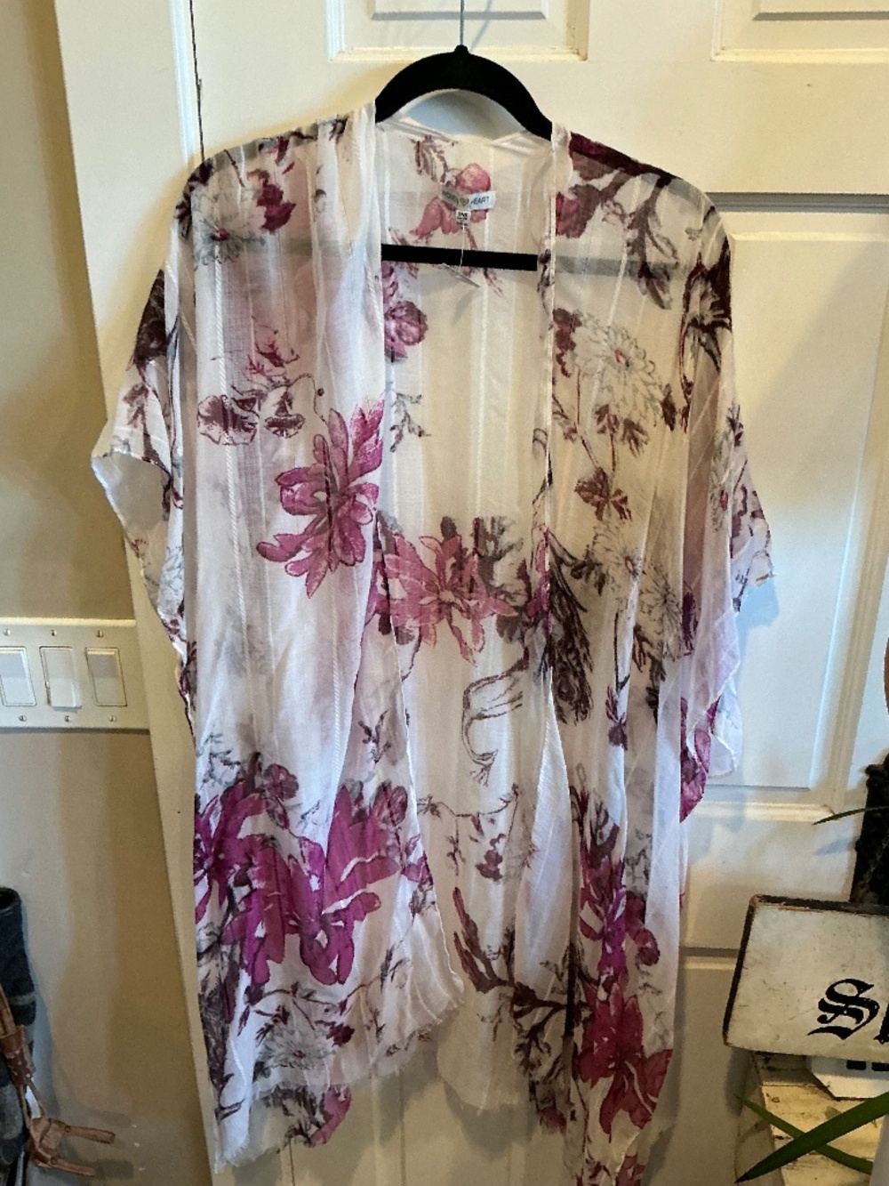 Woven Heart lightweight kimono brand new with tags!  OSFM
